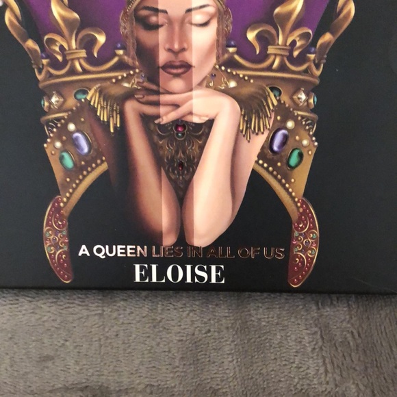 NWT  👁 Eloise The Queen Eyeshadow Palette - Picture 7 of 16